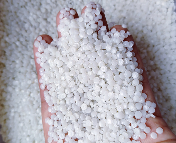 南京中空吹塑桶HDPE专用颗粒